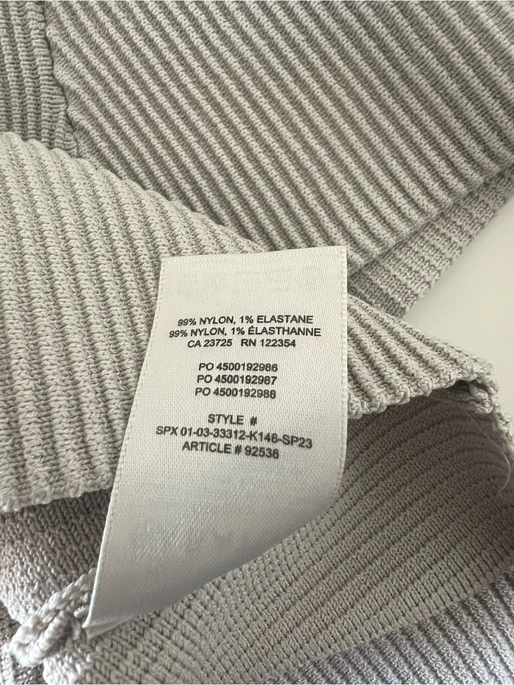 Aritzia Babaton Grey Ribbed Square Neck Crop Top Women's Size M - Picture 6 of 10